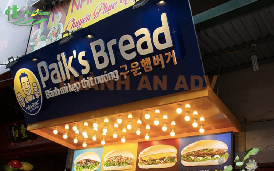 Biển quảng cáo bánh mì
