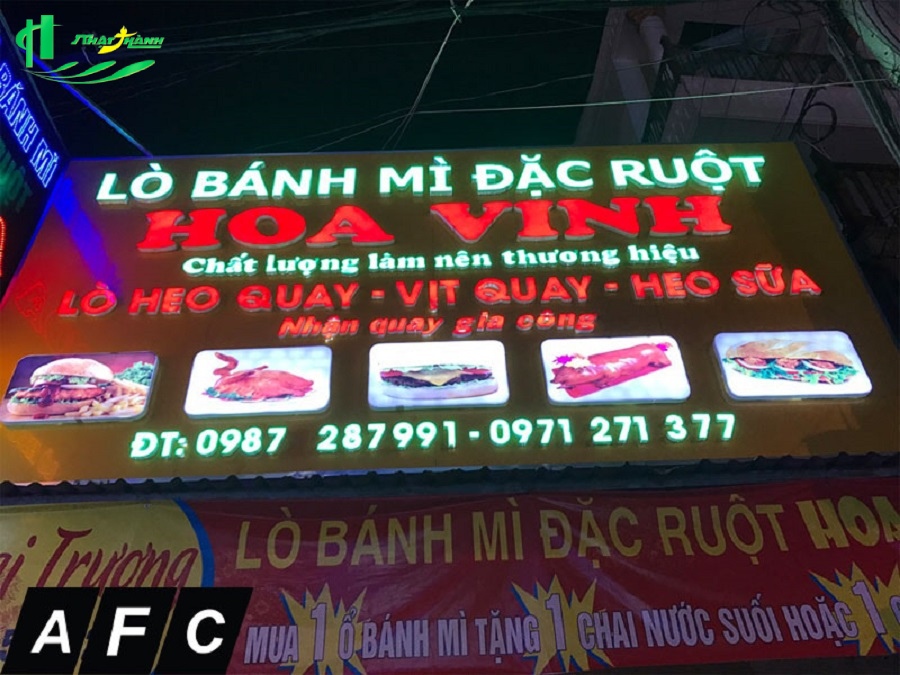 Biển quảng cáo bánh mì