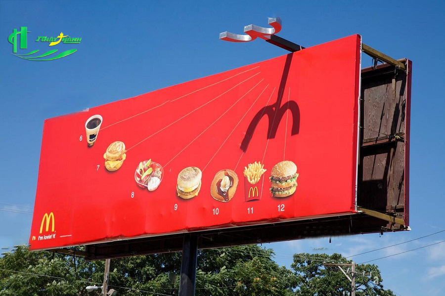 Biển quảng cáo ngoài trời ấn tượng
