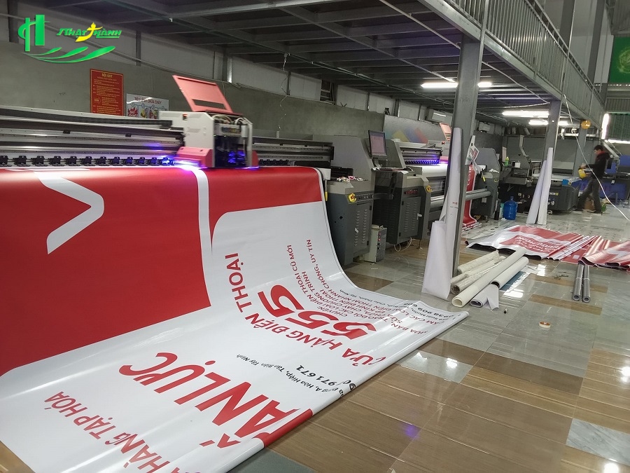 Biển quảng cáo ngoài trời ấn tượng